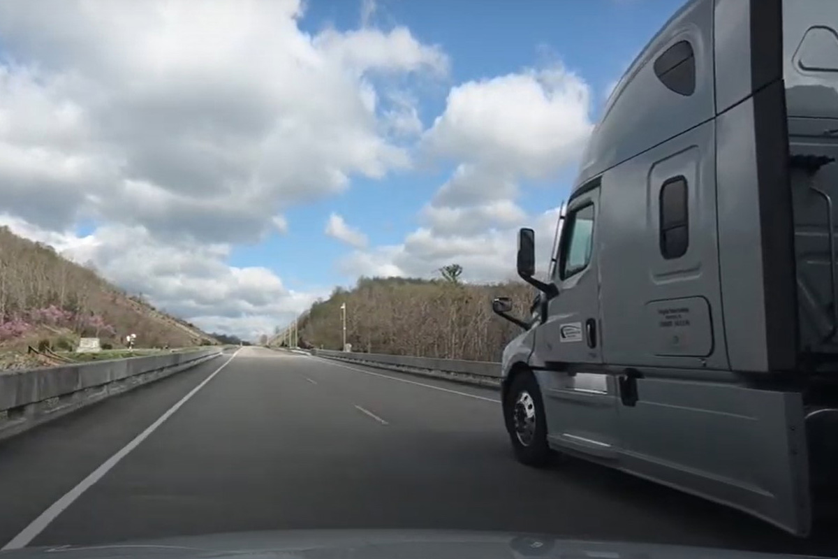 Blindspot of a tractor trailer